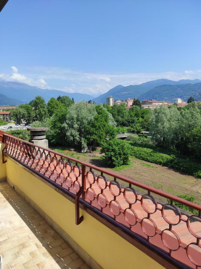 Apartamento Residenza Tiziana Luino Exterior foto